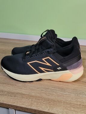 New Balance Fresh Foam X 1440 Athletic Shoes Sneakers 9.5 W
